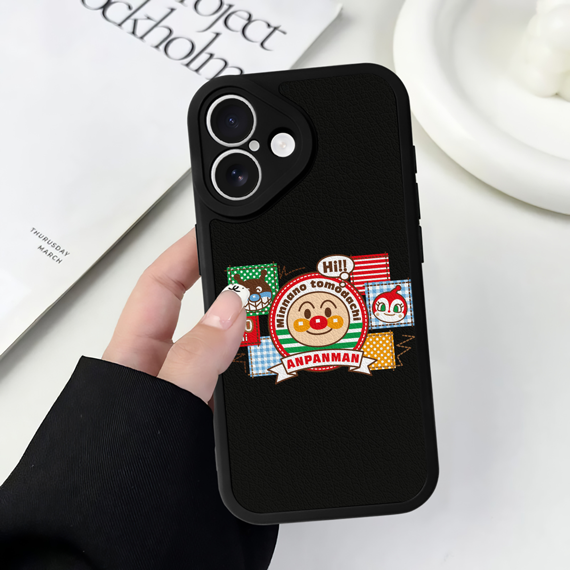 （画像用） アンパンマン Anpanman 【iPhone 16シリーズ対応】シリコンスマホケース（レザー調） 材質：シリコン